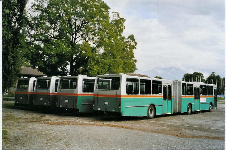 (080'401) - TPF Fribourg - Nr. 122/FR 300'278 - Volvo/Hess (ex GFM Fribourg Nr. 122) am 10. September 2005 in Thun, Lachenwiese