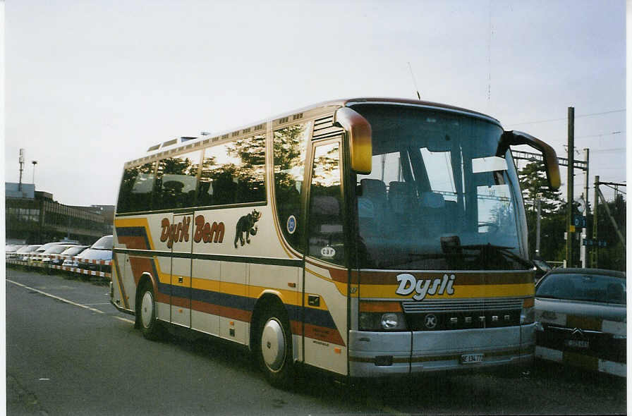 (080'633) - Dysli, Bern - Nr. 27/BE 134'772 - Setra (ex Brumann, Jonen) am 6. Oktober 2005 in Thun, CarTerminal