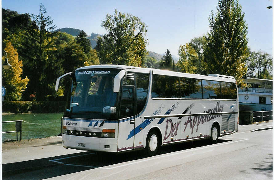 (080'634) - Frischi's, Herisau - AR 2054 - Setra am 9. Oktober 2005 bei der Schifflndte Thun