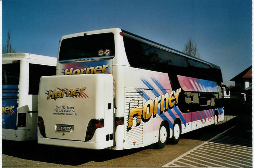 (080'803) - Aus der Schweiz: Horner, Tafers - Nr. 6/FR 300'506 - Setra am 17. Oktober 2005 in Rust, Europapark