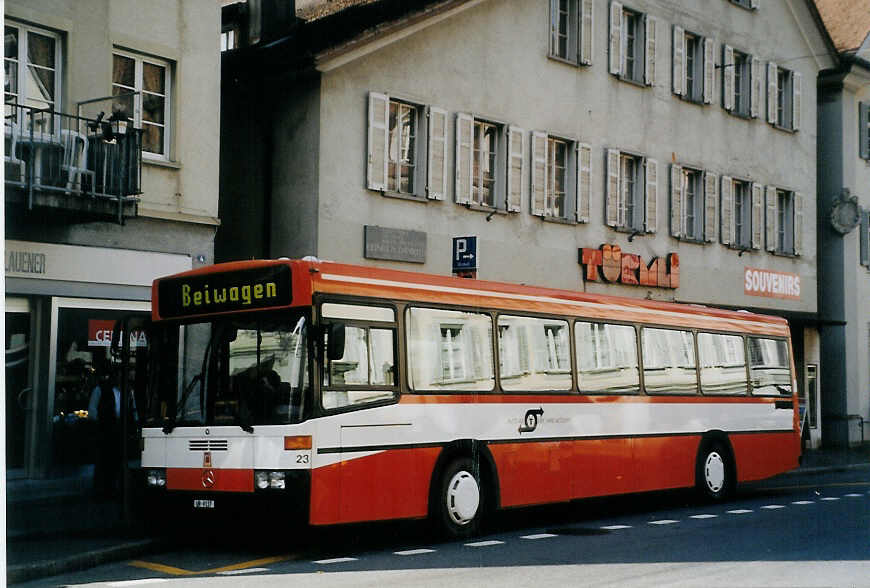 (081'123) - AAGU Altdorf - Nr. 23/UR 9137 - Mercedes/R&J am 20. Oktober 2005 in Altdorf, Telldenkmal