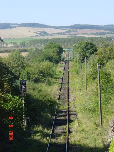 Die Unstrutbahn zwischen Roßleben und Gehofen; 09.09.2004 (Foto: Carsten Klinger)
