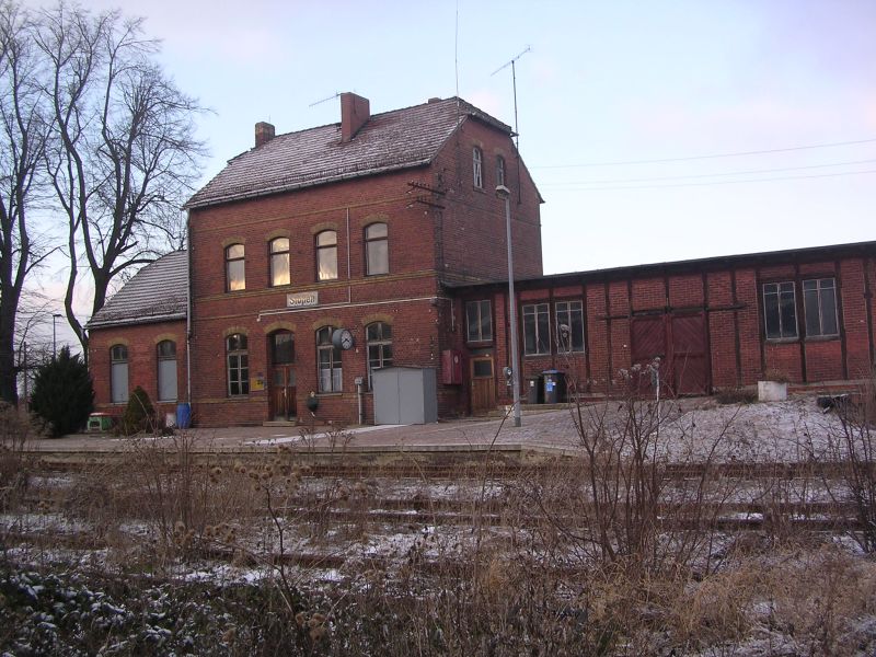 EG Bahnhof Stößen Winter 2006