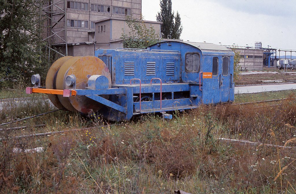 Eine N4 Verschubeinheit am 11.09.1993 im Zementwerk Karsdorf. (Foto: Helmut Heiderich)