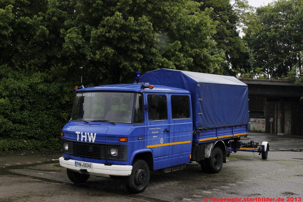 Heros MH 86/31 des THW M�lheim/Ruhr.
Aufgenommen beim Tag der Hilfsorganisationen am 26.5.2013 in M�lheim.