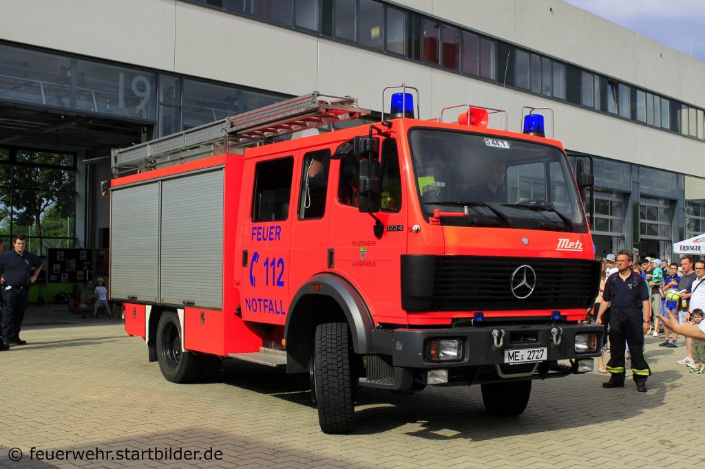 LF 16/12 (5/44/1) der Feuerwehr Langenfeld.
Aufgenommen beim Tdot der Feuerwehr Langenfeld,30.6.2012.