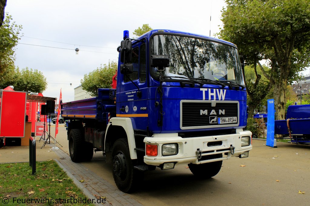 Logistik LKW (THW 89144) des THW Oberhausen.
Aufgenommen beim Blaulichttag 2012 in Oberhausen,29.9.2012.