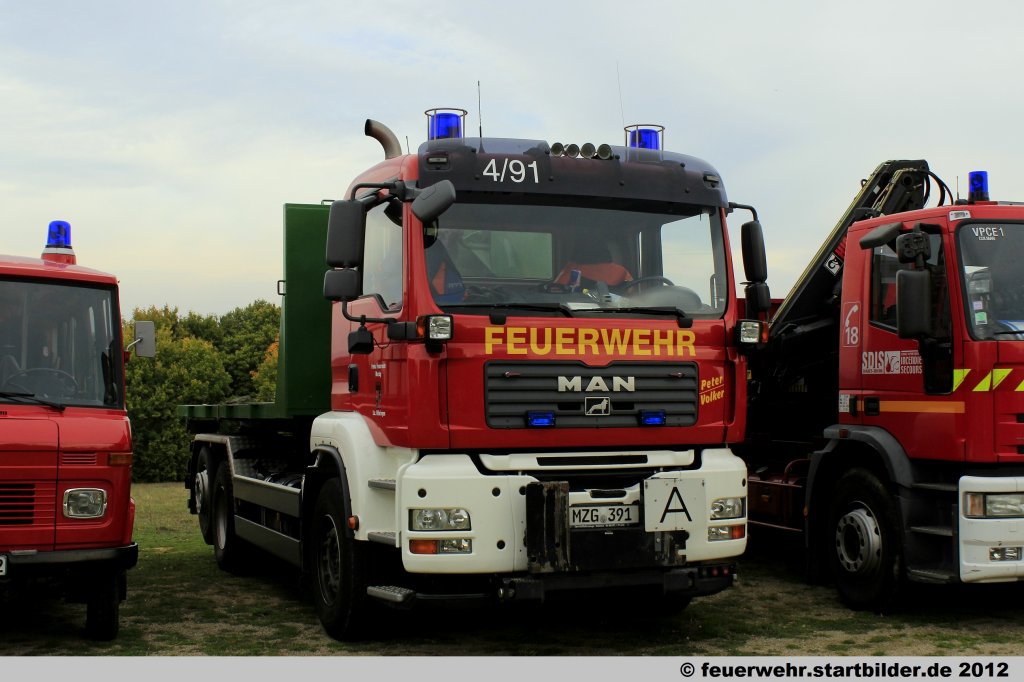 WLF (4/91) der Feuerwehr Merzig LG Hilbringen.
Aufgenommen beim Jubil�um 50 Jahre LFV-Rheinland-Pfalz in Mainz,6.10.2012.