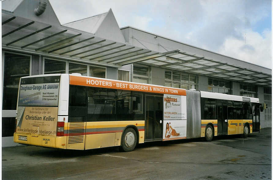 (082'708) - STI Thun - Nr. 102/BE 577'102 - MAN am 22. Januar 2006 in Thun, Garage