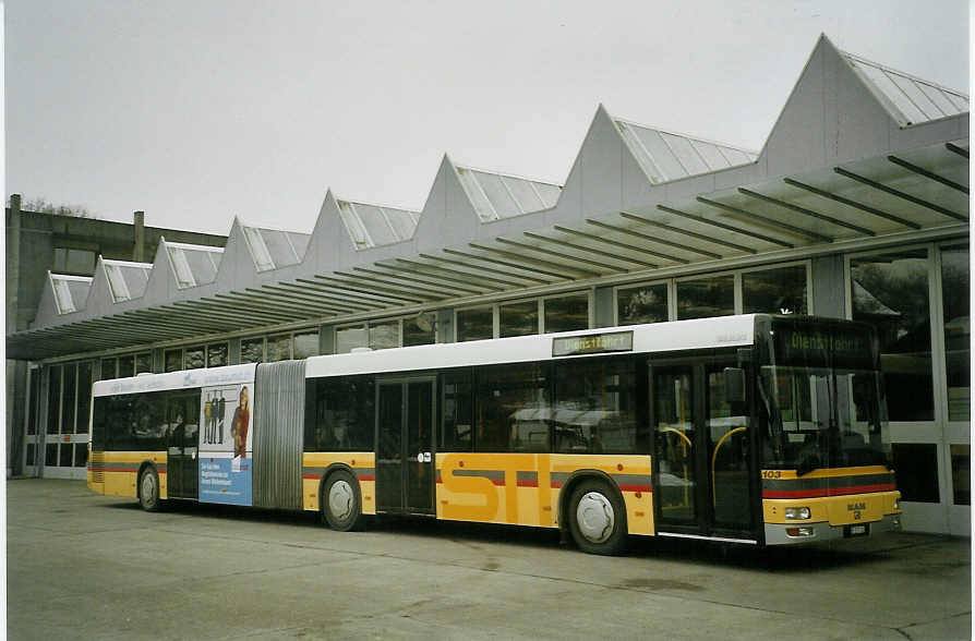 (082'905) - STI Thun - Nr. 103/BE 577'103 - MAN am 5. Februar 2006 in Thun, Garage