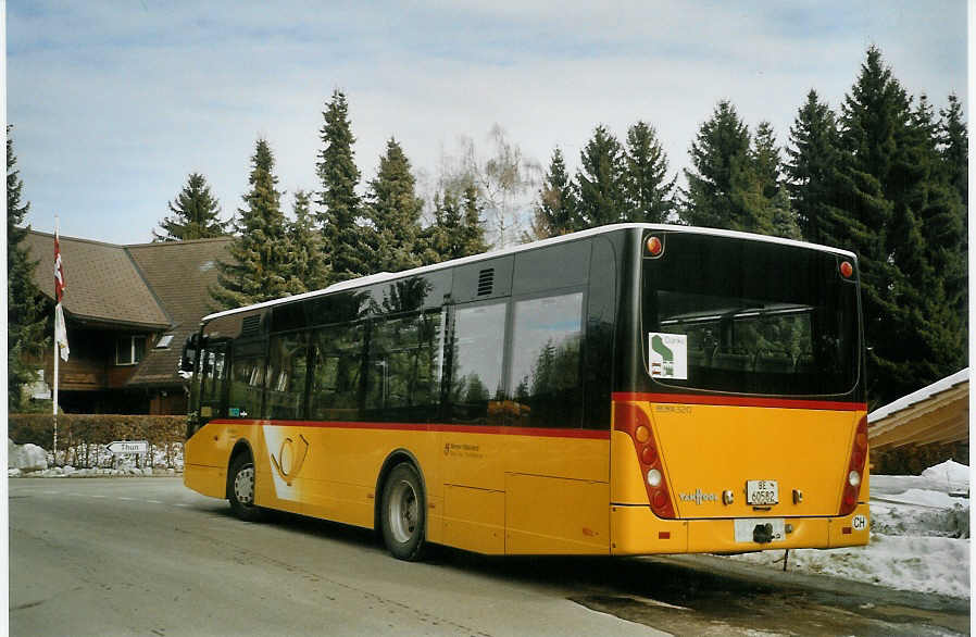 (082'925) - Burri, Teuffenthal - BE 60'582 - Van Hool am 6. Februar 2006 in Teuffenthal, Post