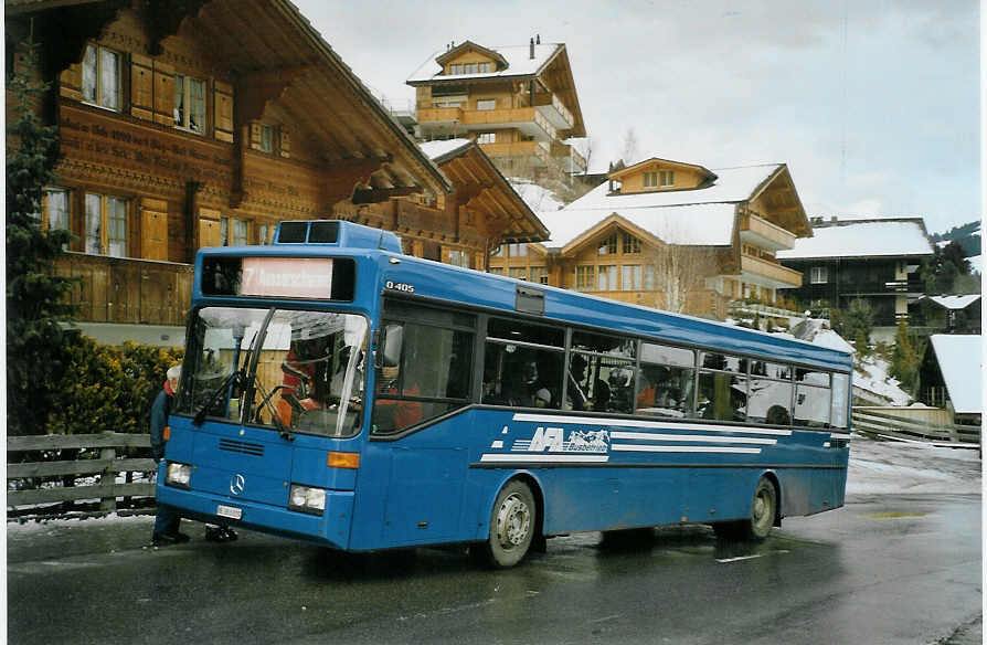 (083'228) - AFA Adelboden - Nr. 17/BE 263'015 - Mercedes (ex Frhlich, Zrich Nr. 603; ex VBZ Zrich Nr. 682) am 19. Februar 2006 in Adelboden, Mineralquelle