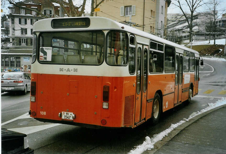 (083'701) - TL Lausanne - Nr. 108/VD 1547 - MAN (ex Nr. 368) am 6. Mrz 2006 in Lausanne, Dpt Borde