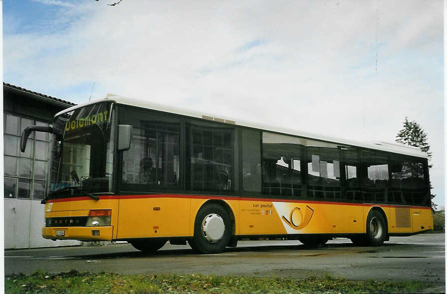 (084'122) - CarPostal Jura-Jura bernois-Neuchtel - Nr. 20/JU 31'024 - Setra (ex P 25'648) am 2. April 2006 in Bellach, Hess