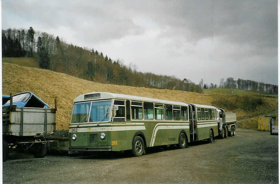 (084'131) - TN Neuchtel (RWB) - Nr. 262 - FBW/SWS-Gangloff (ex SVB Bern Nr. 262) am 2. April 2006 in Oberburg, Ziegelgut