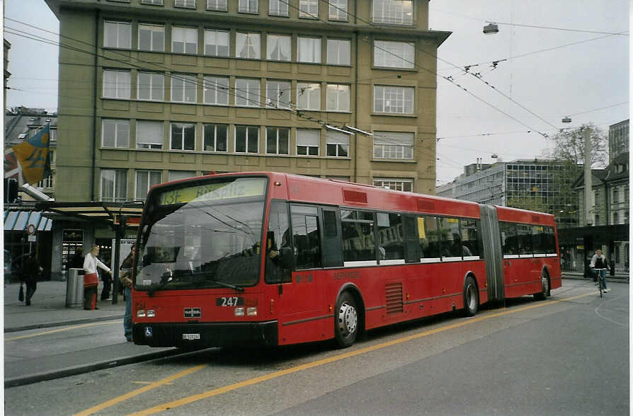 (084'816) - Bernmobil, Bern - Nr. 247/BE 518'247 - Van Hool am 10. Mai 2006 beim Bahnhof Bern