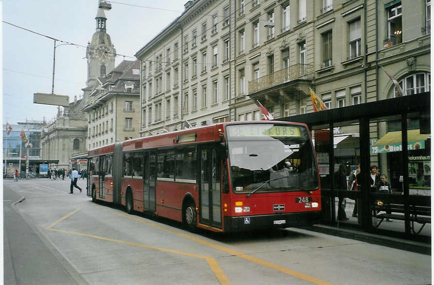 (084'832) - Bernmobil, Bern - Nr. 248/BE 518'248 - Van Hool am 10. Mai 2006 beim Bahnhof Bern