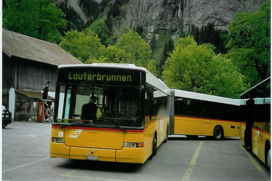 (085'418) - Schmocker, Stechelberg (PostAuto Bern) - Nr. 5/BE 610'548 - Volvo/Hess (ex P 27'729) am 21. Mai 2006 in Stechelberg, Hotel