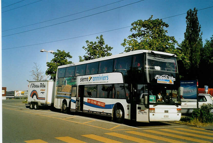 (086'307) - L'Oiseau Bleu, Sierre - VS 35'436 - Van Hool am 18. Juni 2006 in Ittigen, Raststtte Grauholz