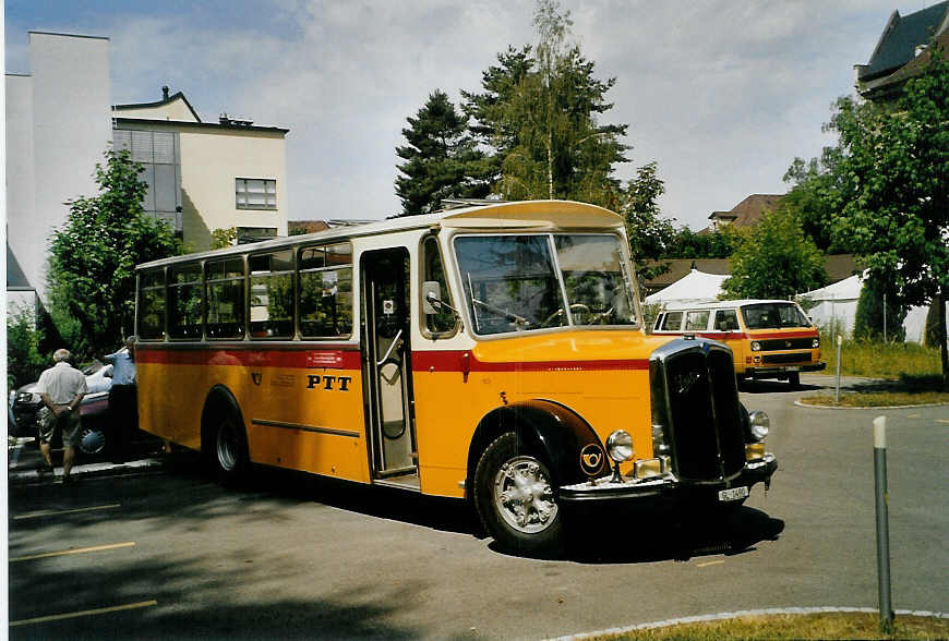 (086'827) - Biegger, Uster - Nr. 10/GL 1490 - Saurer/R&J (ex Sidler, Sempach) am 25. Juni 2006 in Bern, Museum fr Kommunikation