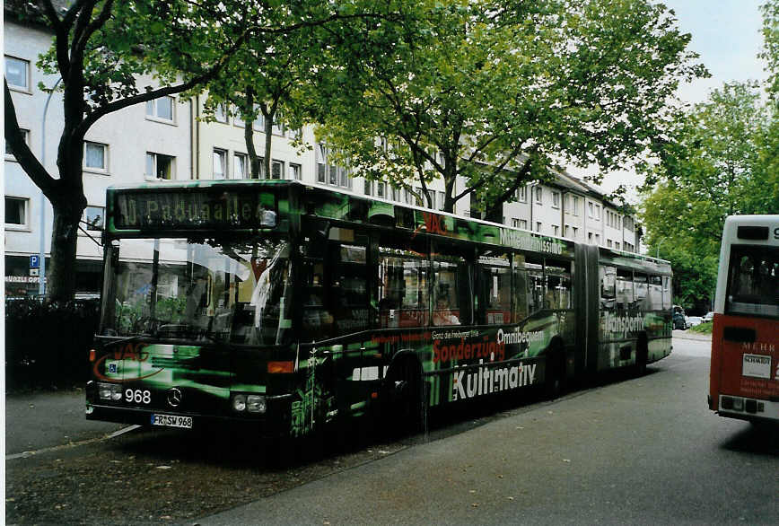 (087'200) - VAG Freiburg - Nr. 968/FR-SW 968 - Mercedes am 8. Juli 2006 in Freiburg, Siegesdenkmal