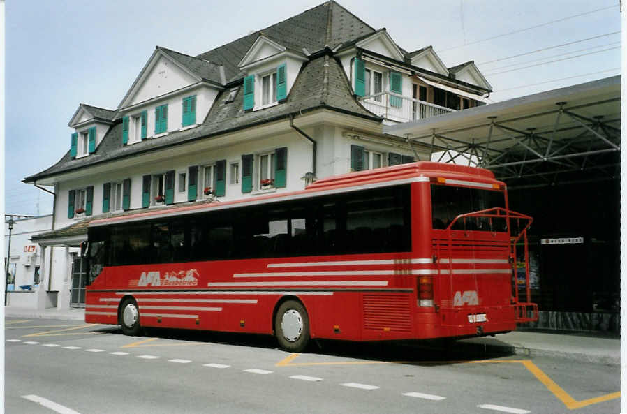 (087'226) - AFA Adelboden - Nr. 25/BE 26'702 - Setra (ex Nr. 12) am 9. Juli 2006 beim Bahnhof Frutigen 