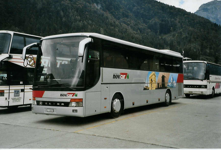 (089'532) - CJ Tramelan - Nr. 307/JU 36'069 - Setra (ex Nr. 107) am 3. September 2006 in Interlaken, Flugplatz