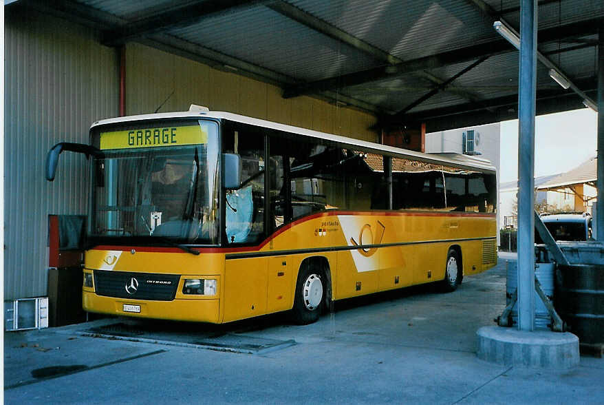 (090'832) - AVG Meiringen - Nr. 69/BE 416'769 - Mercedes am 26. November 2006 in Interlaken, Postgarage