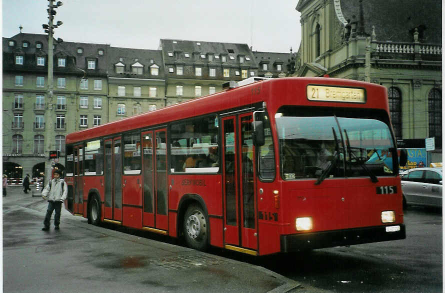 (092'326) - Bernmobil, Bern - Nr. 115/BE 427'115 - Volvo/R&J am 26. Februar 2007 beim Bahnhof Bern