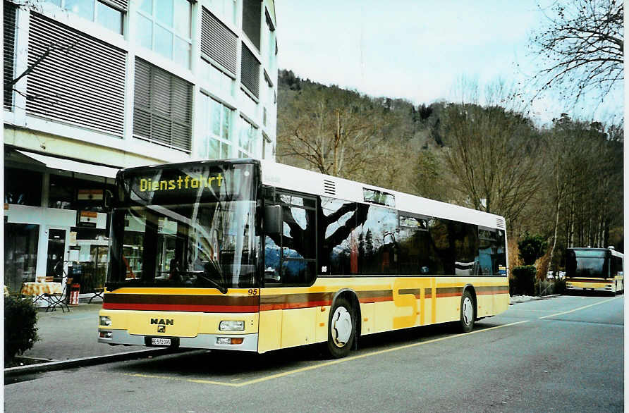 (092'405) - STI Thun - Nr. 95/BE 572'095 - MAN am 2. Mrz 2007 bei der Schifflndte Thun