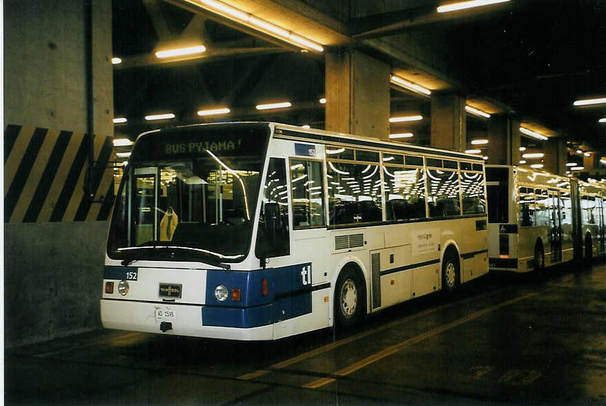 (092'930) - TL Lausanne - Nr. 152/VD 1595 - Van Hool (ex Nr. 126) am 17. Mrz 2007 in Lausanne, Dpt Borde