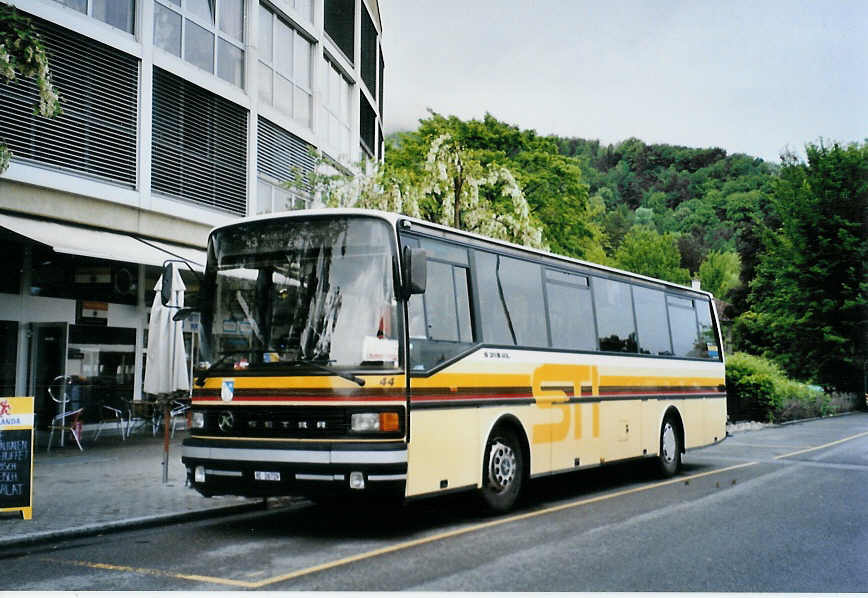 (094'430) - STI Thun - Nr. 44/BE 26'729 - Setra (ex AGS Sigriswil) am 6. Mai 2007 bei der Schifflndte Thun