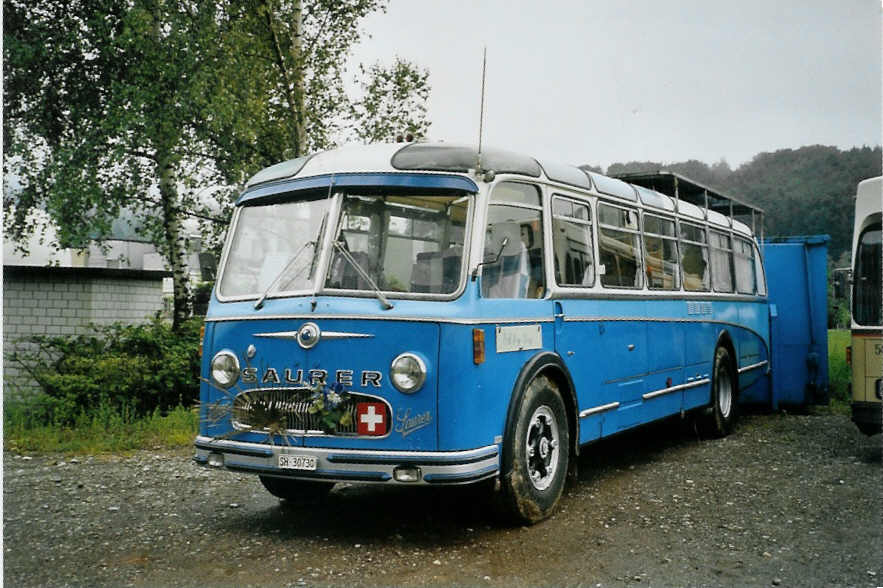 (094'930) - Bolliger, Stetten - SH 30'730 - Saurer/R&J (ex Solr+Fontana, Ilanz Nr. 8) am 2. Juni 2007 in Thayngen, Saurertreffen