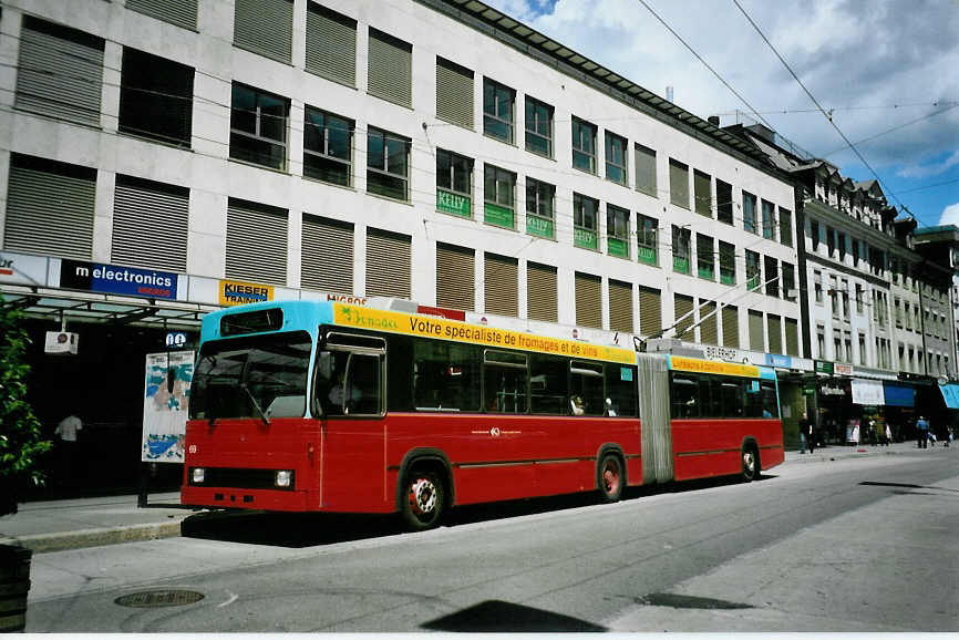 (095'908) - VB Biel - Nr. 69 - Volvo/R&J Gelenktrolleybus am 7. Juli 2007 in Biel, Guisanplatz