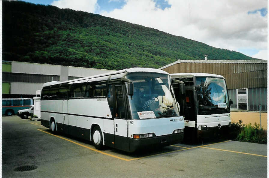 (096'004) - Dupraz, Genve - Nr. 70 - Neoplan am 7. Juli 2007 in Biel, Rattinbus