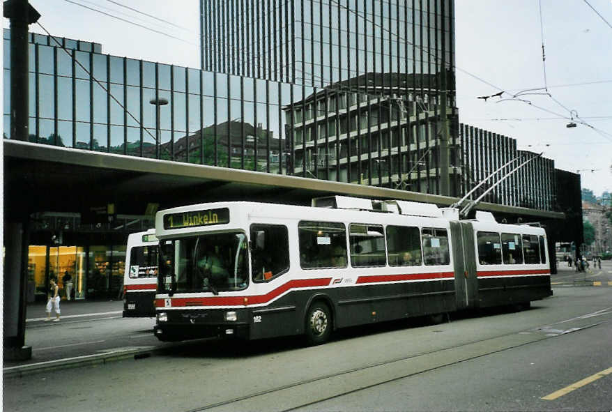 (096'426) - VBSG St. Gallen - Nr. 162 - NAW/Hess Gelenktrolleybus am 21. Juli 2007 beim Bahnhof St. Gallen