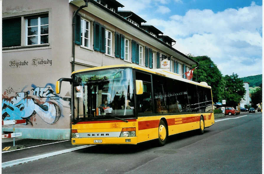 (096'625) - ASW Wintersingen - Nr. 2/BL 7678 - Setra am 22. Juli 2007 beim Bahnhof Sissach