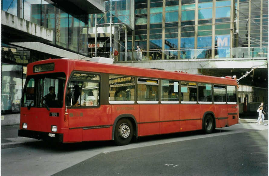 (097'135) - Bernmobil, Bern - Nr. 109/BE 500'109 - Volvo/R&J am 12. August 2007 beim Bahnhof Bern