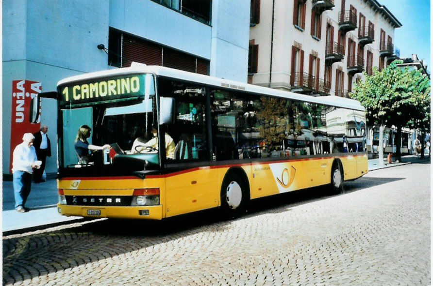 (099'718) - AutoPostale Ticino - TI 215'324 - Setra (ex P 25'613) am 3. Oktober 2007 beim Bahnhof Bellinzona