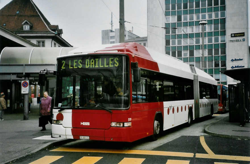 (100'523) - TPF Fribourg - Nr. 519/FR 300'434 - MAN/Hess Gelenkduobus am 27. Oktober 2007 beim Bahnhof Fribourg