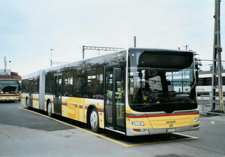 (101'907) - STI Thun - Nr. 119/BE 700'119 - MAN am 16. Dezember 2007 beim Bahnhof Thun (prov. Haltestelle)