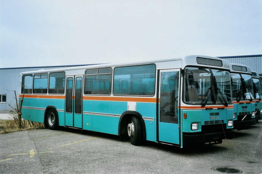 (102'015) - TPF Fribourg - Nr. 25 - Volvo/R&J (ex GFM Fribourg Nr. 25) am 22. Dezember 2007 in Biel, Rattinbus