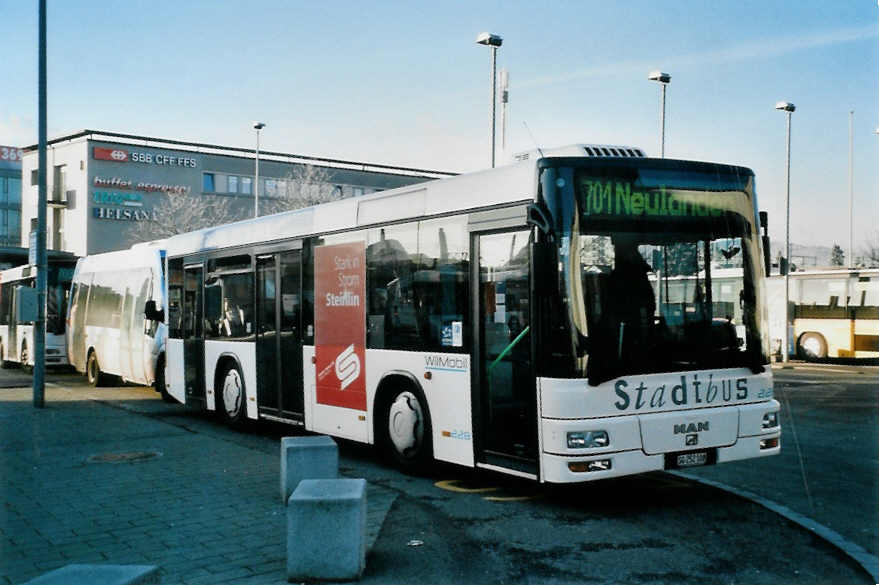 (102'430) - WilMobil, Wil - Nr. 228/SG 252'108 - MAN (ex Wick, Wil Nr. 8) am 29. Dezember 2007 beim Bahnhof Wil