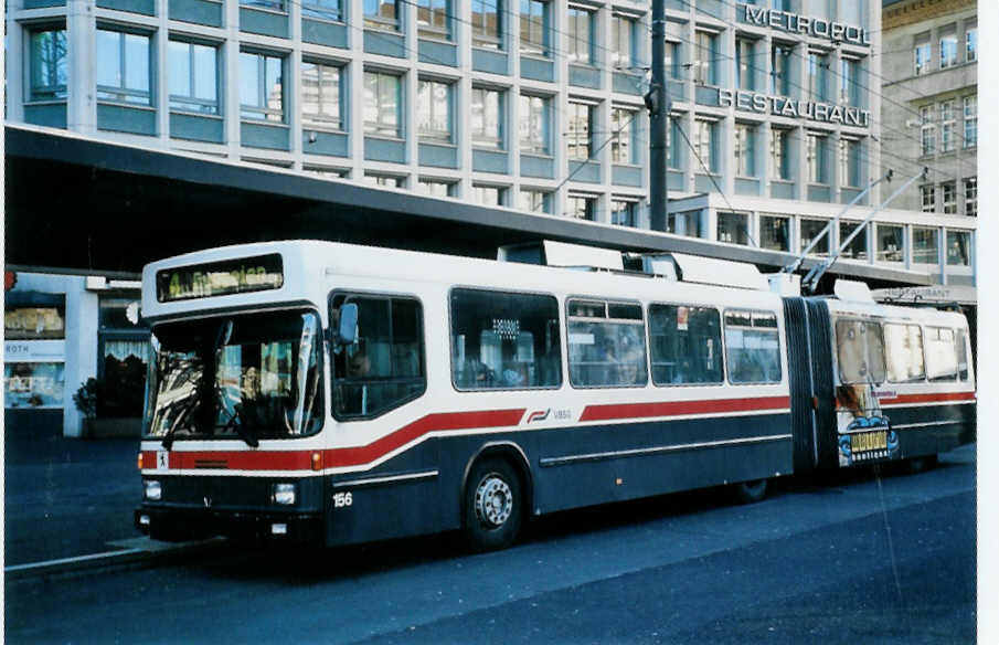 (102'532) - VBSG St. Gallen - Nr. 156 - NAW/Hess Gelenktrolleybus am 29. Dezember 2007 beim Bahnhof St. Gallen