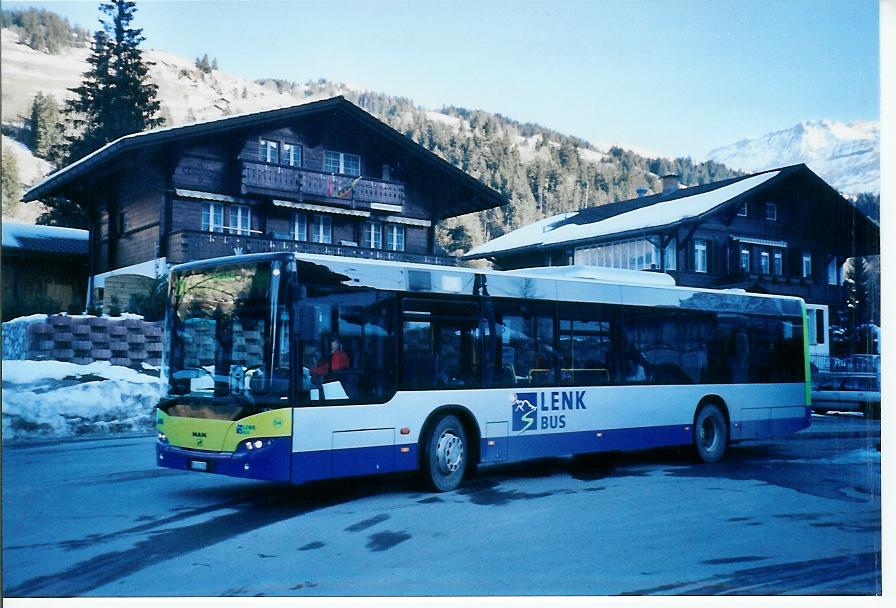 (103'710) - AFA Adelboden - Nr. 54/BE 611'056 - Neoplan (ex VBZ Zrich Nr. 243) am 21. Januar 2008 beim Bahnhof Lenk