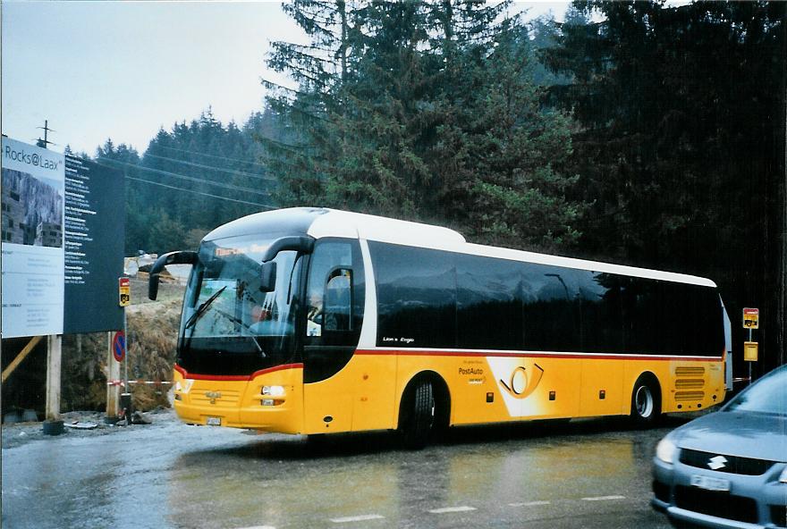 (104'731) - PostAuto Graubnden - GR 162'974 - MAN am 1. Mrz 2008 in Laax, Murschetg