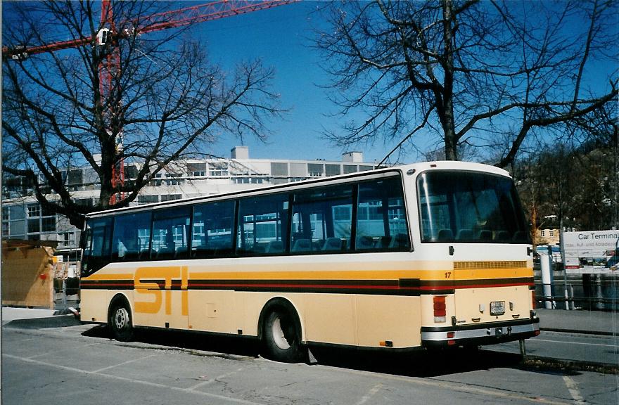 (104'910) - STI Thun - Nr. 17/BE 363'613 - Setra (ex AvH Heimenschwand Nr. 7) am 6. Mrz 2008 beim Bahnhof Thun (prov. Haltestelle)