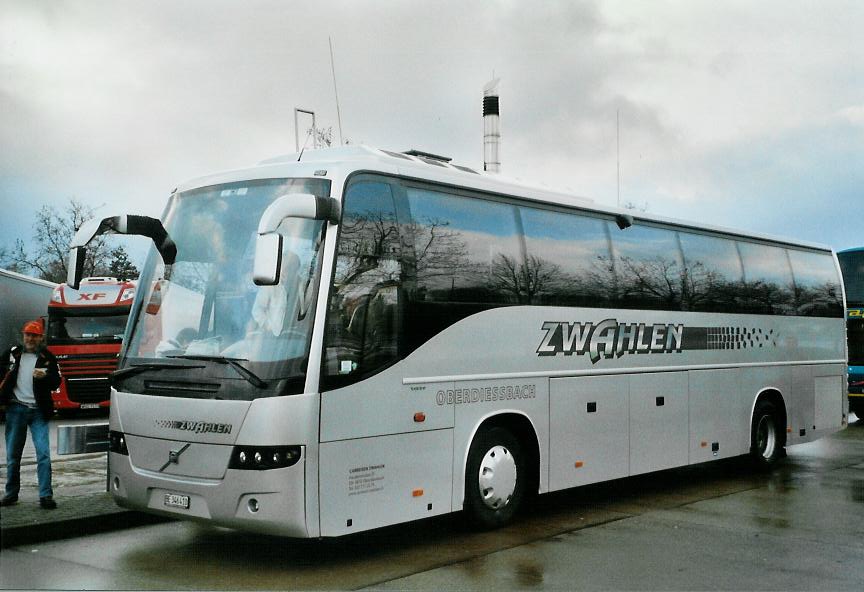 (106'528) - Aus der Schweiz: Zwahlen, Oberdiessbach - BE 346'410 - Volvo am 16. April 2008 in Lrrach, Grenze