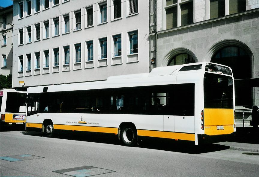 (106'822) - VBSH Schaffhausen - Nr. 20/SH 38'020 - Volvo am 26. April 2008 beim Bahnhof Schaffhausen