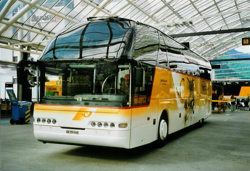 (107'205) - PostAuto Graubnden - GR 159'348 - Neoplan (ex P 25'151) am 24. Mai 2008 in Chur, Postautostation